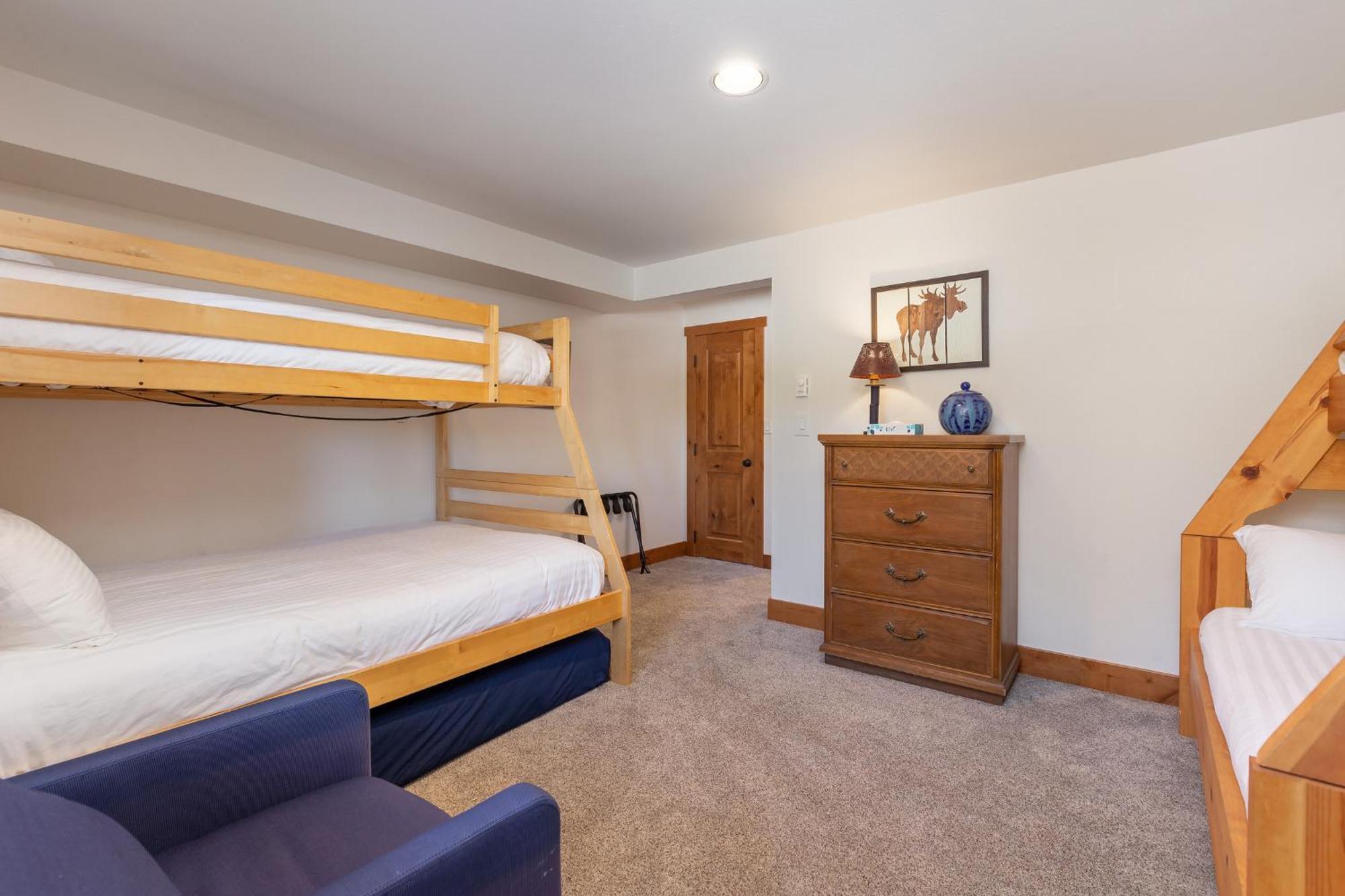 8 Crown Drive By Summit County Mountain Retreats Villa Breckenridge Exterior photo
